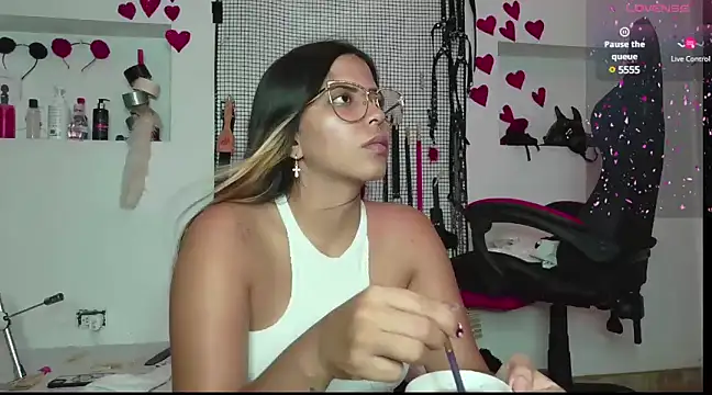Snapshot of Megaan_Greey chatting on 11, 3, 2025 Megaan Greey online show from 11, 3, 2025