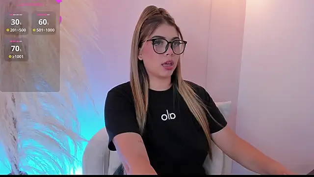 Snapshot of thaliafox_ chatting on 23, 1, 2025 thaliafox  online show from 23, 1, 2025