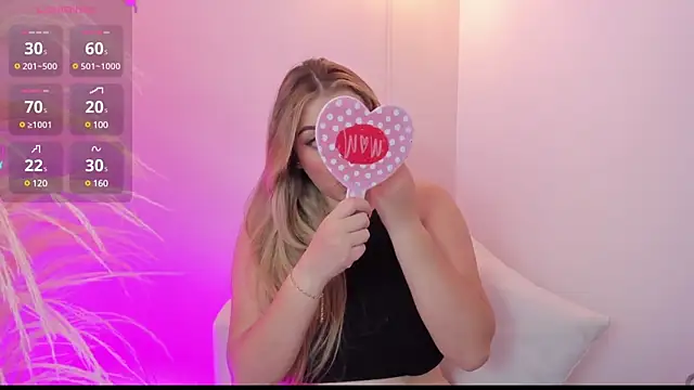 Snapshot of thaliafox_ chatting on 21, 2, 2025 thaliafox  online show from 21, 2, 2025