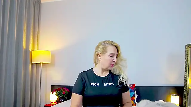 Snapshot of MariaRichi_ chatting on 1, 3, 2025 MariaRichi  online show from 1, 3, 2025