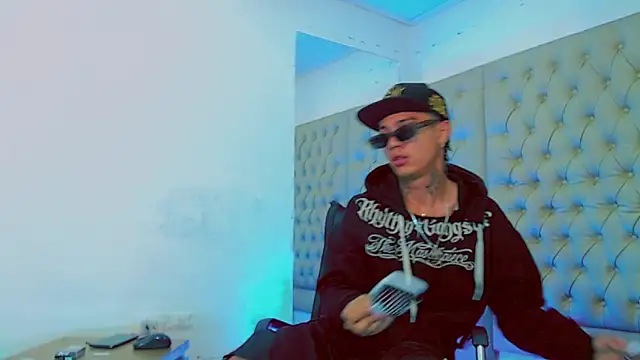 Snapshot of HannibalLester chatting on 5, 2, 2025 HannibalLester online show from 5, 2, 2025
