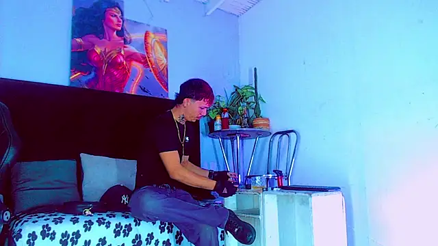 HannibalLester online show from 6, 11, 2025