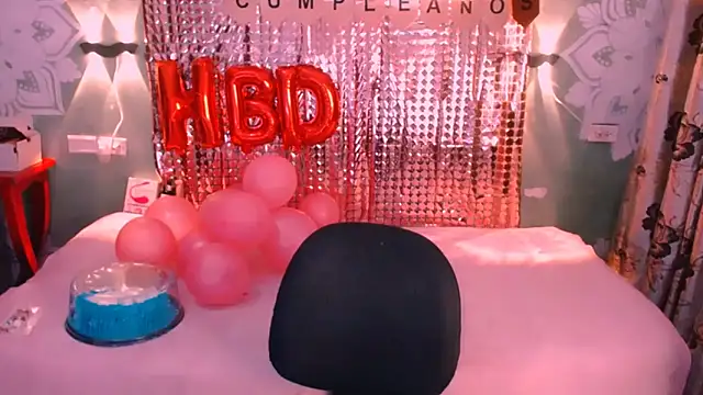 Emili Roux online show from 10, 2, 2025