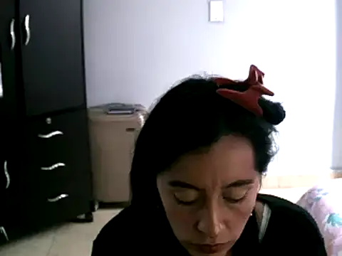 Snapshot of hailey85 chatting on 15, 1, 2025 hailey85 online show from 15, 1, 2025