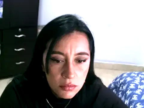 Snapshot of hailey85 chatting on 18, 1, 2025 hailey85 online show from 18, 1, 2025