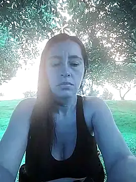 Snapshot of hailey85 chatting on 5, 3, 2025 hailey85 online show from 5, 3, 2025