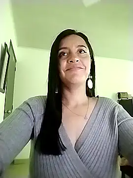 Snapshot of hailey85 chatting on 1, 10, 2025 hailey85 online show from 1, 10, 2025