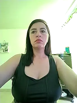 Snapshot of hailey85 chatting on 14, 12, 2025 hailey85 online show from 14, 12, 2025