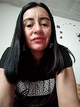 Snapshot of hailey85 chatting on 17, 1, 2026 hailey85 online show from 17, 1, 2026