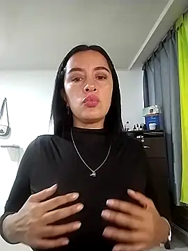 hailey85 online show from 16, 4, 2026