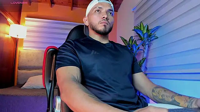 maximusclark1 online show from 4, 3, 2026