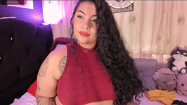 Snapshot of yoishat77 chatting on 20, 12, 2024 yoishat77 online show from 20, 12, 2024