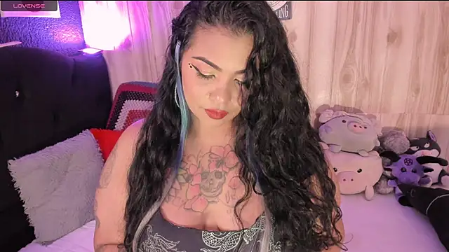 Snapshot of yoishat77 chatting on 22, 12, 2024 yoishat77 online show from 22, 12, 2024