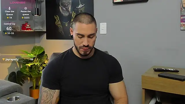 Giorgio-Leone online show from 17, 12, 2025