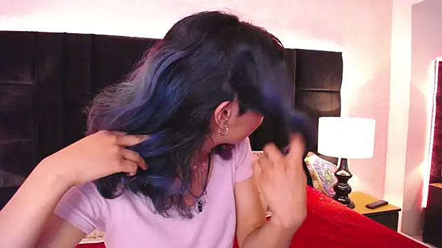 Snapshot of Akane_Uwu chatting on 1, 2, 2025 Akane Uwu online show from 1, 2, 2025