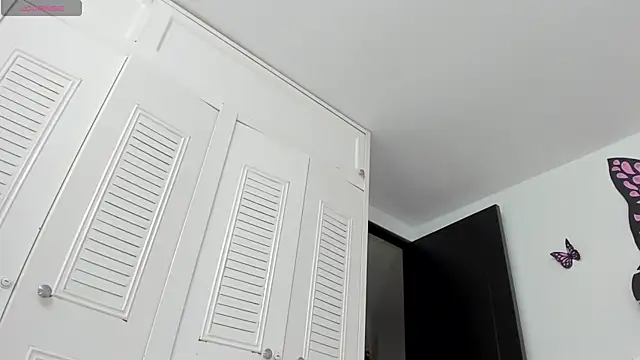 sweet amalia4 online show from 8, 2, 2026