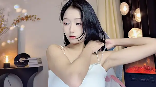 xiaodaibabyy online show from 2, 3, 2025