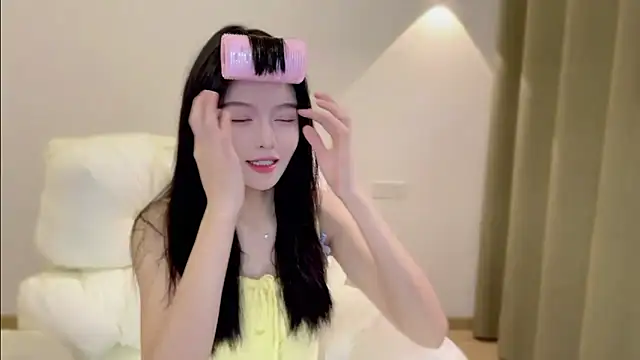 xiaodaibabyy online show from 12, 10, 2025