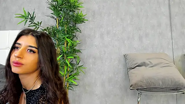 Snapshot of KatelynSparks chatting on 19, 3, 2025 KatelynSparks online show from 19, 3, 2025