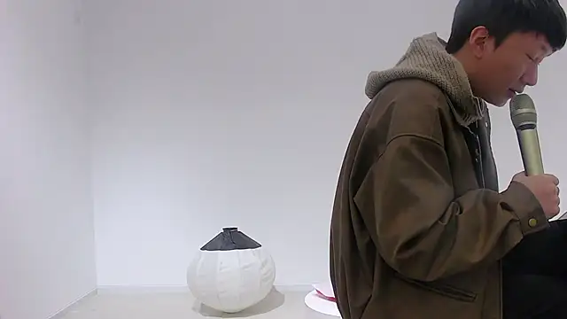 D18666 online show from 10, 3, 2025