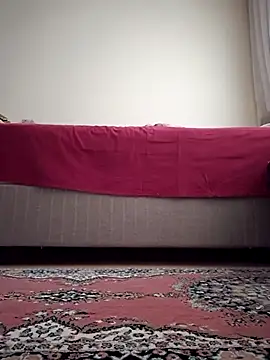 nyraminyon online show from 24, 10, 2025