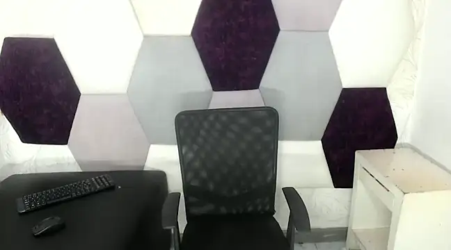 AbrahanBratz online show from 3, 12, 2024