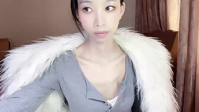 Lili-2 online show from 27, 2, 2025