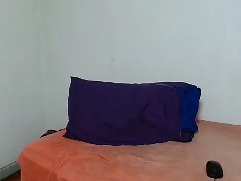Feathergal69  online show from 30, 6, 2026