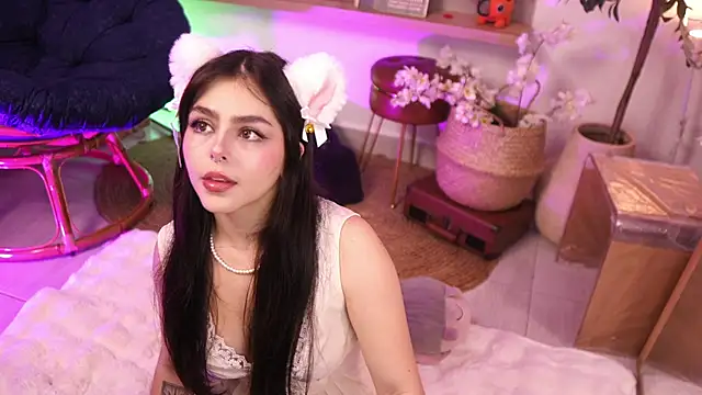 Snapshot of Dear_Morgan chatting on 24, 11, 2025 Dear Morgan online show from 24, 11, 2025