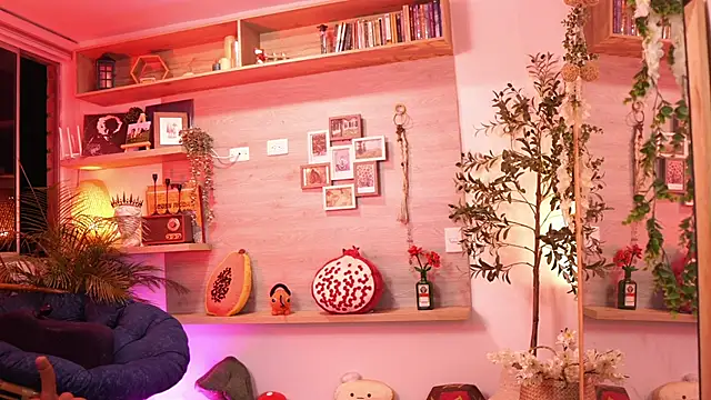 Snapshot of Dear_Morgan chatting on 26, 11, 2025 Dear Morgan online show from 26, 11, 2025