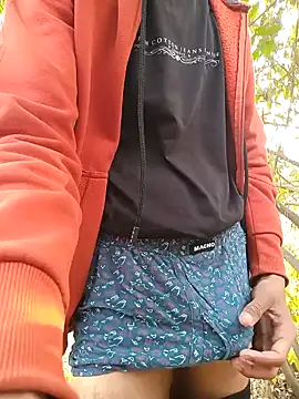 Snapshot of Piyush_2024 chatting on 20, 1, 2025 Piyush 2024 online show from 20, 1, 2025