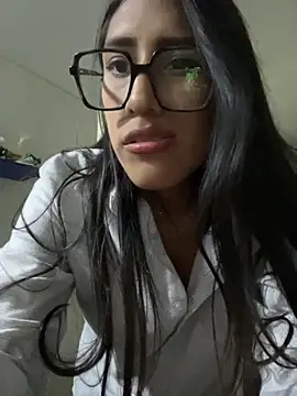 AleFantasy0001 online show from 8, 11, 2025