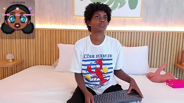 Snapshot of kenya_stone_1 chatting on 21, 10, 2025 kenya stone 1 online show from 21, 10, 2025