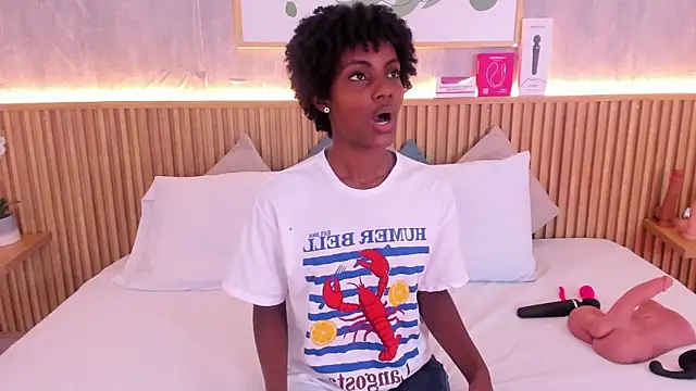 Snapshot of kenya_stone_1 chatting on 5, 12, 2025 kenya stone 1 online show from 5, 12, 2025