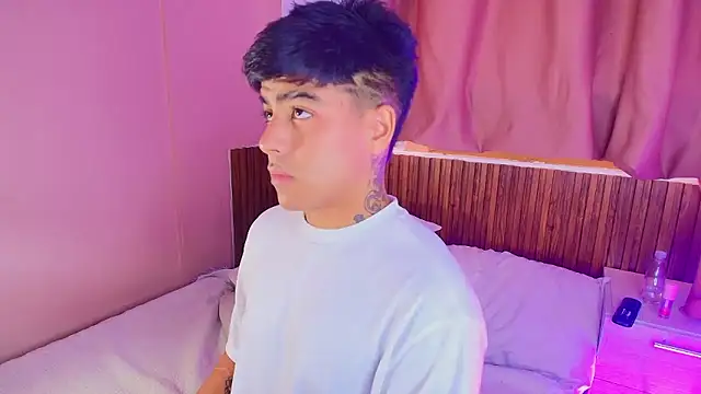 kiing azahell online show from 9, 1, 2026