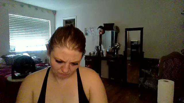 Snapshot of sophiarica chatting on 20, 5, 2026 sophiarica online show from 20, 5, 2026