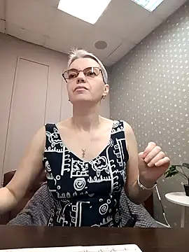 Cutie Erikaa1 online show from 3, 12, 2025