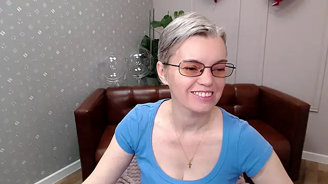 Cutie Erikaa1 online show from 13, 2, 2026