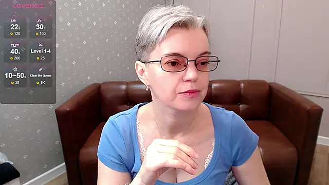 Cutie Erikaa1 online show from 6, 4, 2026