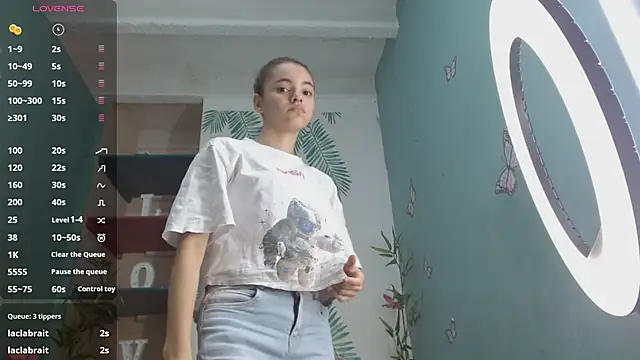 Mia-kalinfa online show from 9, 12, 2024