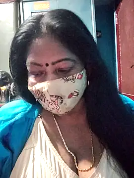 maniisha online show from 17, 4, 2026