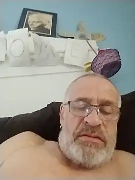 geilerschwanz64 online show from 3, 10, 2025