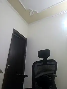 Snapshot of Archi-07 chatting on 17, 3, 2025 Archi-07 online show from 17, 3, 2025