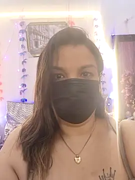 Snapshot of Archi-07 chatting on 24, 10, 2025 Archi-07 online show from 24, 10, 2025