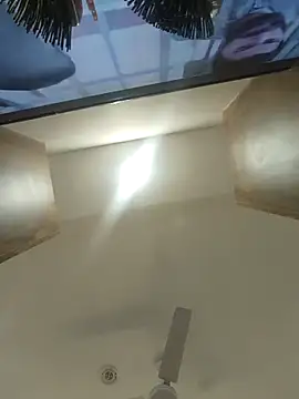 Snapshot of Archi-07 chatting on 28, 10, 2025 Archi-07 online show from 28, 10, 2025