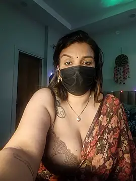 Snapshot of Archi-07 chatting on 7, 11, 2025 Archi-07 online show from 7, 11, 2025