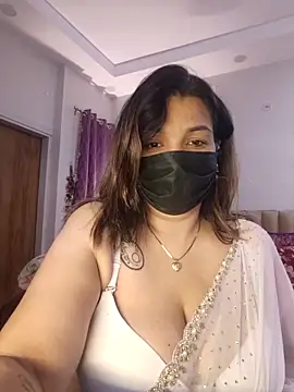 Snapshot of Archi-07 chatting on 11, 11, 2025 Archi-07 online show from 11, 11, 2025