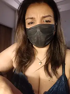 Snapshot of Archi-07 chatting on 30, 11, 2025 Archi-07 online show from 30, 11, 2025