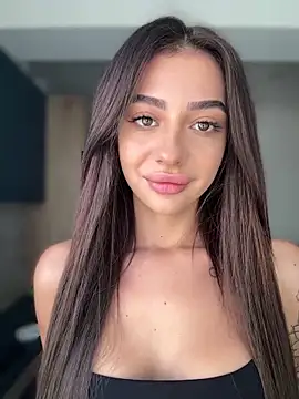 Snapshot of LaraVegas_ chatting on 23, 9, 2025 LaraVegas online show from 23, 9, 2025