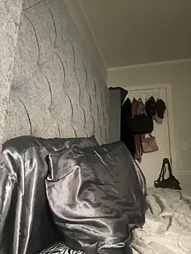 camiliaskye online show from 14, 9, 2025